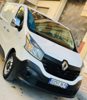 utilitaire-renault-trafic-2016-algerie