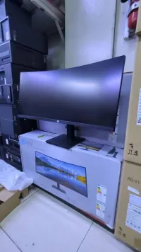 NEUF ! Écran HP M34d Incurvé 34" WQHD (3440x1440) USB-C 100Hz. Idéal Pro & Gaming. Garantie.
