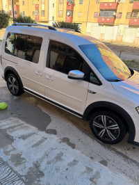 voitures-volkswagen-caddy-2019-alltrack-msila-algerie