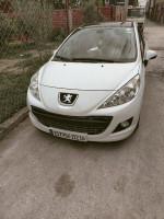 voitures-peugeot-207-2012-allure-blida-algerie