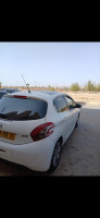 voitures-peugeot-208-2015-allure-oran-algerie