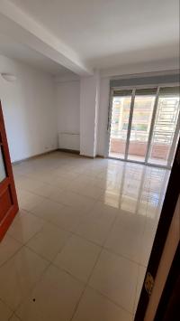 appartement-vente-f3-alger-el-achour-algerie