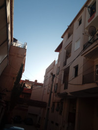 appartement-vente-f3-alger-baba-hassen-algerie