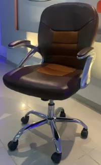 Chaise opérateur réf 2080