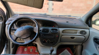 voitures-renault-scenic-2000-biskra-algerie