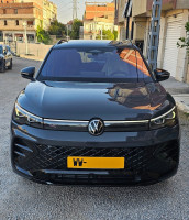 automobiles-volkswagen-tiguan-2024-rline-setif-algerie