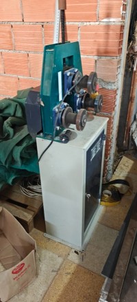 صناعة-و-تصنيع-cintreuse-electrique-a-galet-bf-77-outilux-120-84mm-الرحمانية-الجزائر