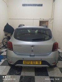 سيارات-dacia-sandero-2023-stepway-extreme-البويرة-الجزائر