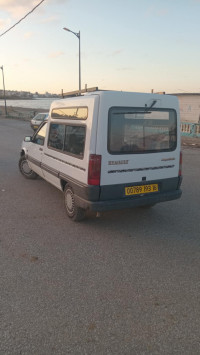 voitures-renault-express-1993-jijel-algerie