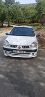 voitures-renault-clio-2-2001-bouraoui-belhadef-jijel-algerie