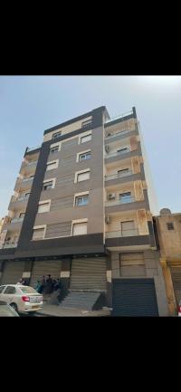 شقة-كراء-3-غرف-الجزائر-عين-بنيان