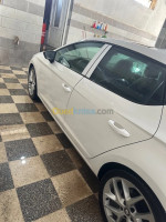 voitures-seat-leon-2013-fr-algerie