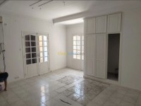 appartement-location-niveau-de-villa-f4-alger-kouba-algerie