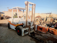 engin-fiat-clarck-5-tonnes-barika-batna-algerie