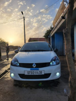 citadine-renault-clio-campus-2014-bye-boucaid-tissemsilt-algerie