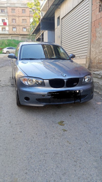 voitures-bmw-serie-1-2004-issers-boumerdes-algerie