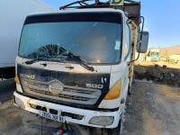 camion-500-hino-2008-batna-algerie