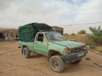 voitures-toyota-hilux-1984-mecheria-naama-algerie