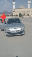 voitures-renault-megane-3-2010-batna-algerie