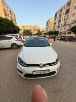 voitures-volkswagen-golf-7-2016-blida-algerie