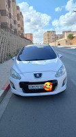 voitures-peugeot-308-2012-bouira-algerie