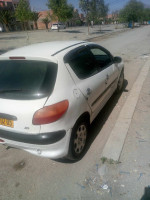 voitures-peugeot-206-2002-batna-algerie