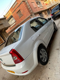 voitures-dacia-logan-2012-14-bir-el-djir-oran-algerie