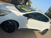 voitures-renault-clio-4-2013-dynamique-algerie