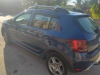 سيارات-dacia-sandero-2018-stepway-غرداية-الجزائر
