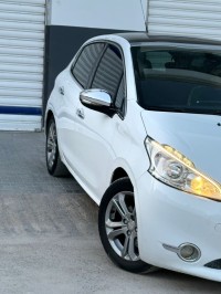 سيارات-peugeot-208-2015-وادي-سقان-ميلة-الجزائر