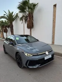 Volkswagen Golf 8 2025 R Black Edition 