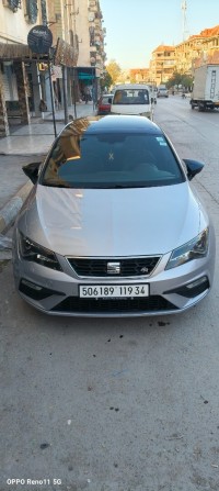 سيارات-seat-leon-2019-رأس-الوادي-برج-بوعريريج-الجزائر