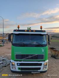 camion-volvo-fh12-2003-constantine-algerie