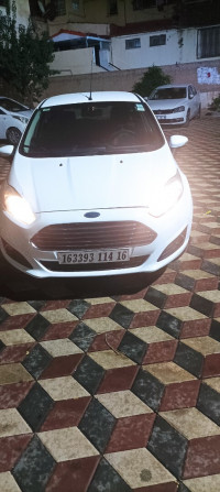 voitures-ford-fiesta-2014-econtic-technologie-dar-el-beida-alger-algerie