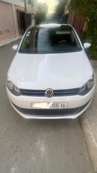 سيارات-volkswagen-polo-2015-بوفاريك-البليدة-الجزائر