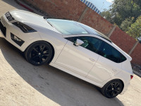 voitures-seat-leon-2015-linea-r-blida-algerie