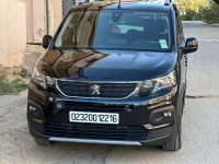 voitures-peugeot-rifter-2022-allure-medea-algerie