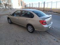 voitures-renault-symbol-2011-la-toute-option-saida-algerie