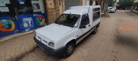 voitures-renault-express-1988-chiffa-blida-algerie