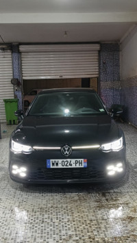 voitures-volkswagen-golf-8-2021-gtd-oran-algerie