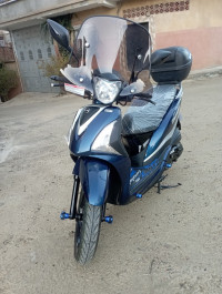 motos-et-scooters-st-150-sym-2025-medea-algerie