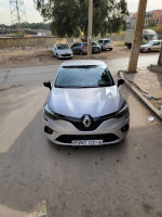 voitures-renault-clio5-2022-ain-naadja-alger-algerie