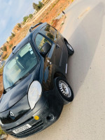 voitures-renault-kangoo-2012-confort-mascara-algerie