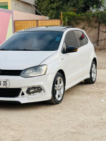 voitures-volkswagen-polo-2014-r-line-khemis-el-khechna-boumerdes-algerie