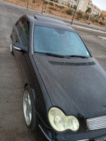 voitures-mercedes-classe-c-2005-oran-algerie