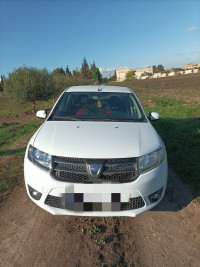 voitures-dacia-logan-2015-ahmar-el-ain-tipaza-algerie