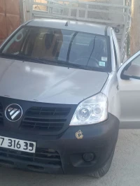 FOTON TUNLAND 2016 Simple Cabine