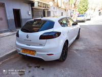 voitures-renault-megane-3-2013-sidi-bel-abbes-algerie