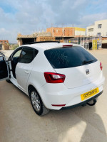 voitures-seat-ibiza-2013-fully-toit-ouvrant-chlef-algerie