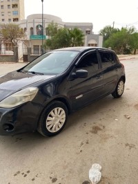 سيارات-renault-clio-3-2009-الأخضرية-البويرة-الجزائر